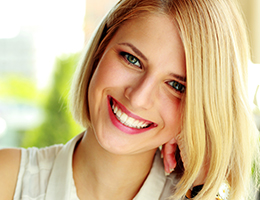 Benefits of Laser Teeth Whitening Services